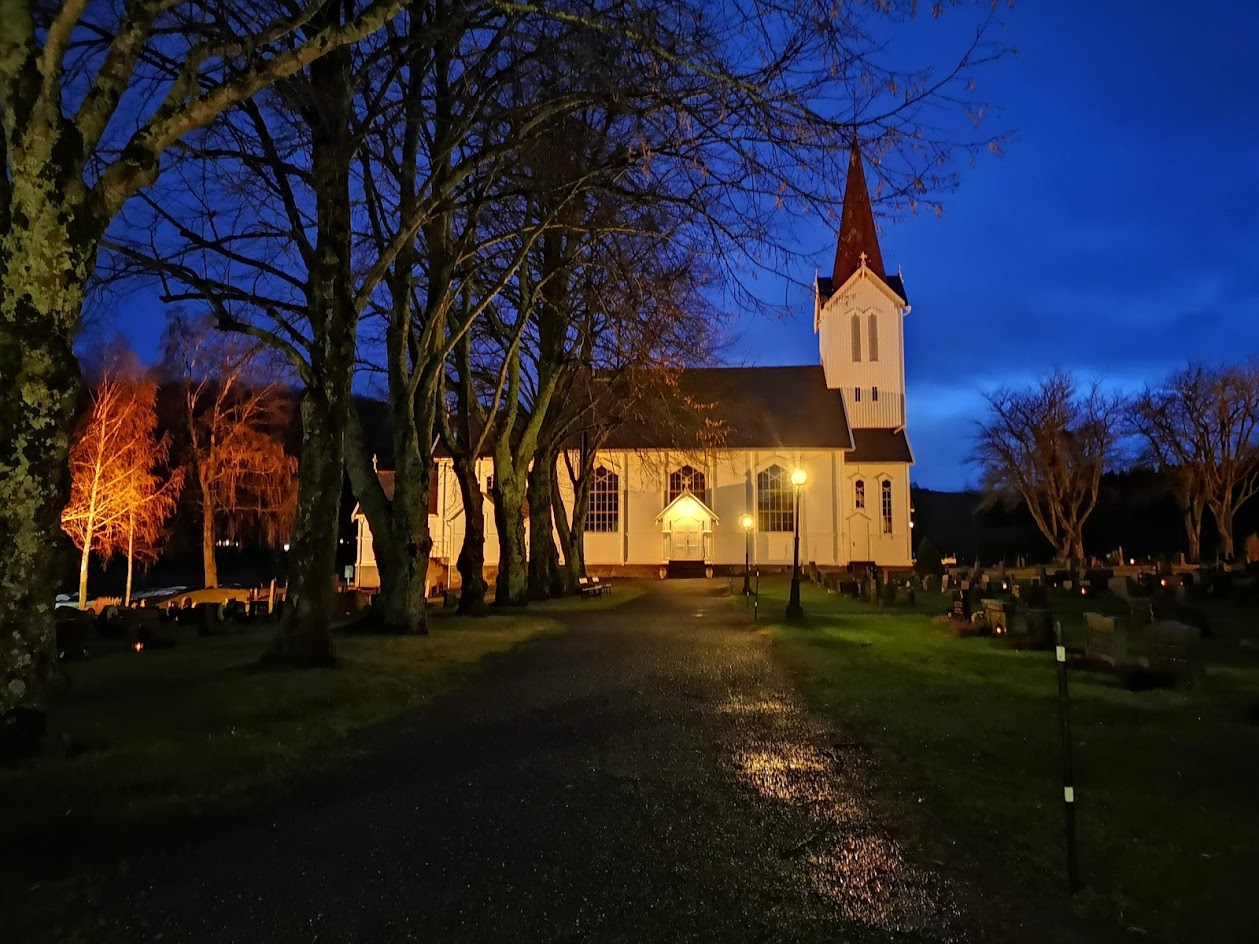 Tegning kirker Innherred påske 